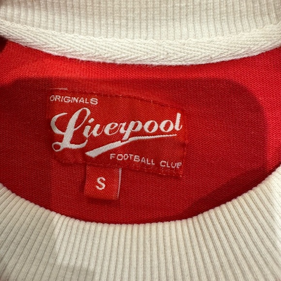 Liverpool Football Club long sleeved shirt - Picture 2 of 5